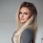 HOT GIRL PHOTO icon